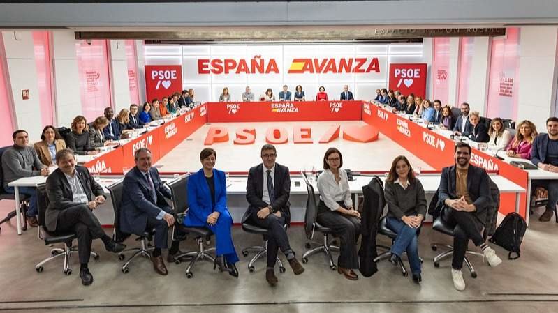 Reunión de la dirección socialista del 27 de noviembre - Foto de Eugenia Morago