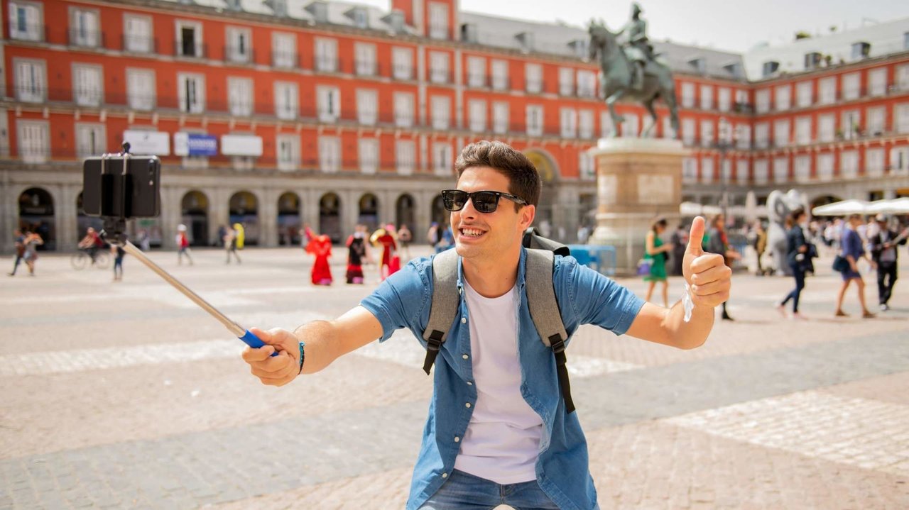 España incrementó un 15,3% los turistas recibidos hasta enero.  Foto: 123RF/samwordley - Servimedia