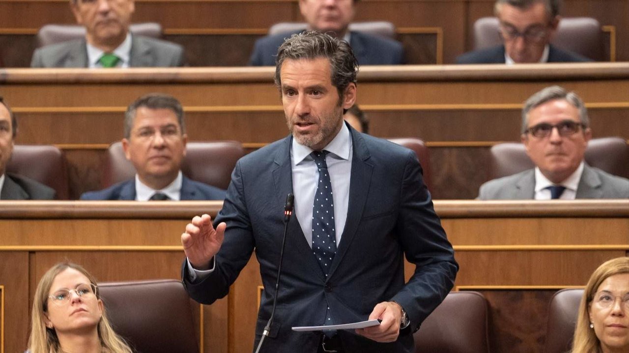 Sémper interviene en la sesión de control al Gobierno - Foto del PP