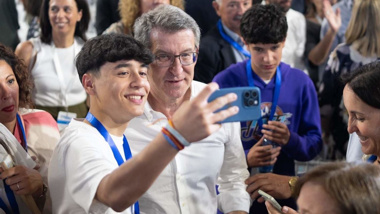 Feijóo participa en el XIX Congreso Provincial Extraordinario del PP de Ourense - Foto de Ángel García/PP