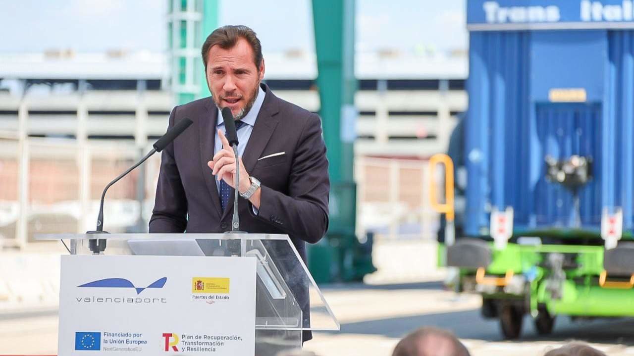 El ministro Óscar Puente, en una reciente visita a Valencia - Foto del Ministerio de Transportes