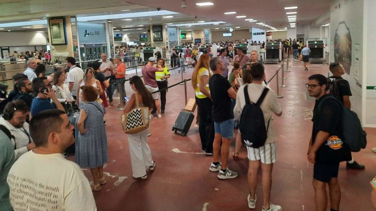 Viajeros en la estación de Chamartín - Foto de ADIF