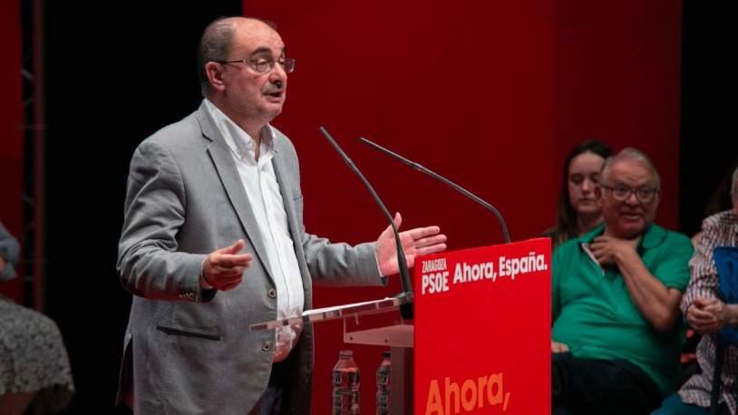 El secretario general del PSOE de Aragón, Javier Lambán, en un acto en Zaragoza - Foto de PSOE