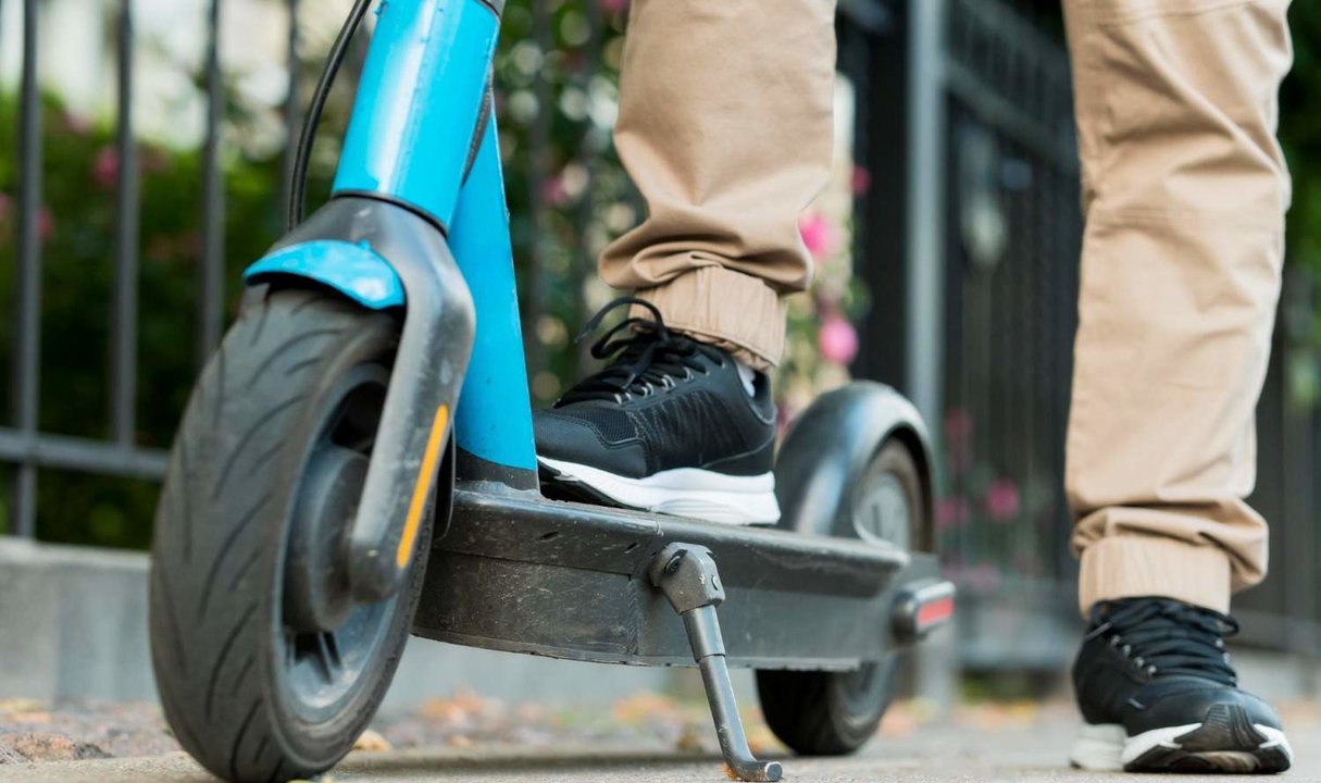 Patinetes eléctricos de alquiler Madrid - Foto Freepik