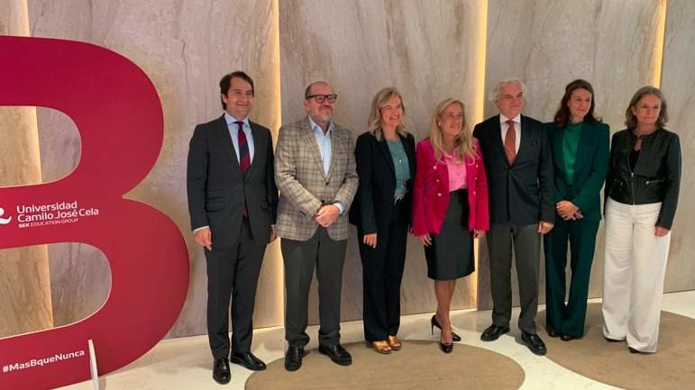 Albert en la Asamblea de la Asociación de Grandes Empresas de Distribución - Foto Comunidad de Madrid