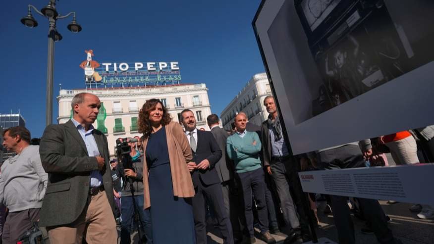 Isabel Díaz Ayuso en la exposición Bolivariano - Foto Comunidad de Madrid