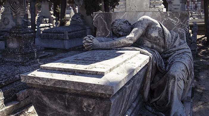 Tumba en el Cementerio de la Almudena | Foto de Servicios Funerarios de Madrid